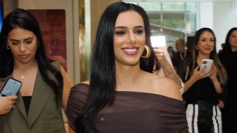 Bruna Biancardi exibe barrigão em vestido transparente - Reprodução/BrazilNews