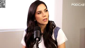 Daniela Albuquerque revela detalhes de sua infância marcada pela violência - Reprodução/Youtube
