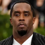 Após condenação, Diddy segue preso em cadeia com histórico de violência e condições desumanas