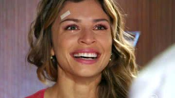 Após sofrer um acidente, a mãe de Samuca e Laurinha descobrirá que está grávida; confira! - Reprodução/TV Globo