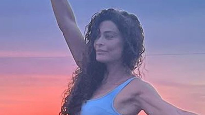 De top e shortinho, Juliana Paes exibe corpão nos bastidores de Pantanal: "Musa" - Reprodução/Instagram