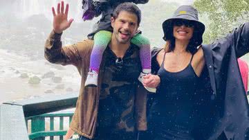 Sabrina Sato leva Zoe para conhecer Cataratas do Iguaçu e se derrete com reação da herdeira - Instagram